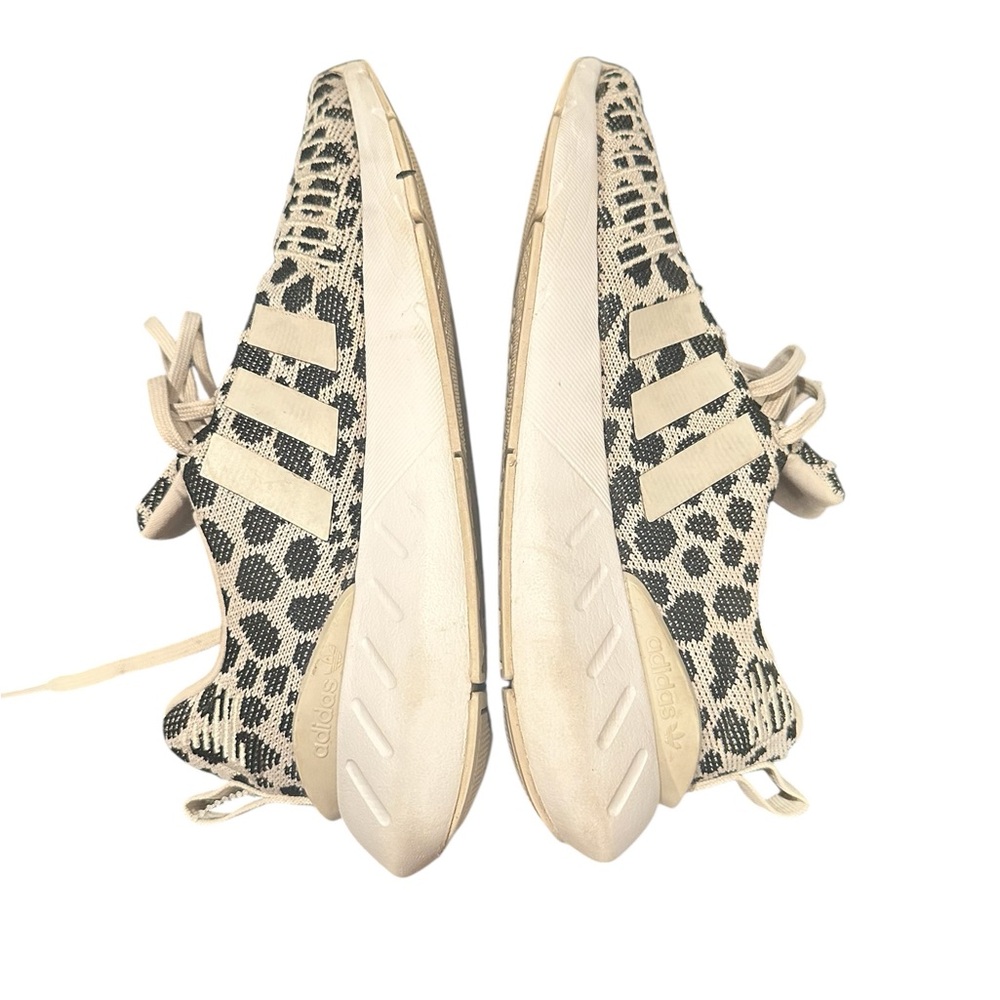 Adidas Originals Swift Run 22 Low Dalmatian Animal Print Multi Sneakers 6.5 - Picture 4 of 10